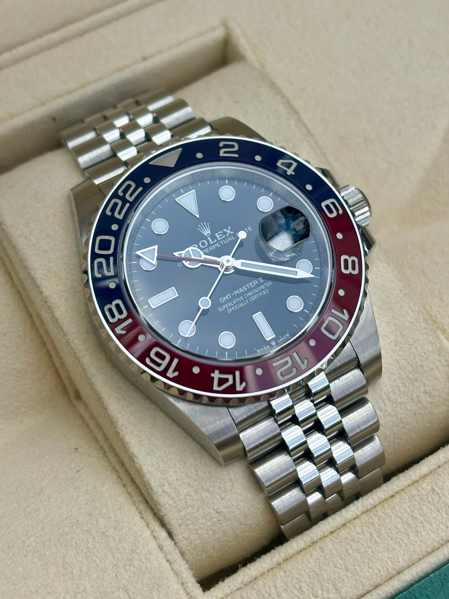 Rolex GMT-Master II 126710BLRO