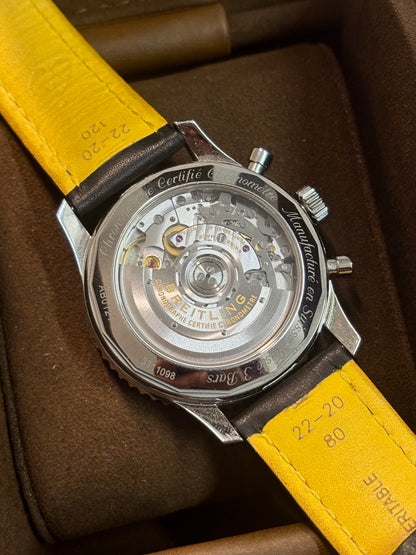Breitling Navitimer AB0121
