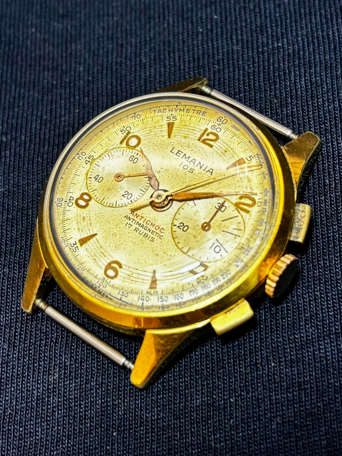 Lemania 105 Chronograph