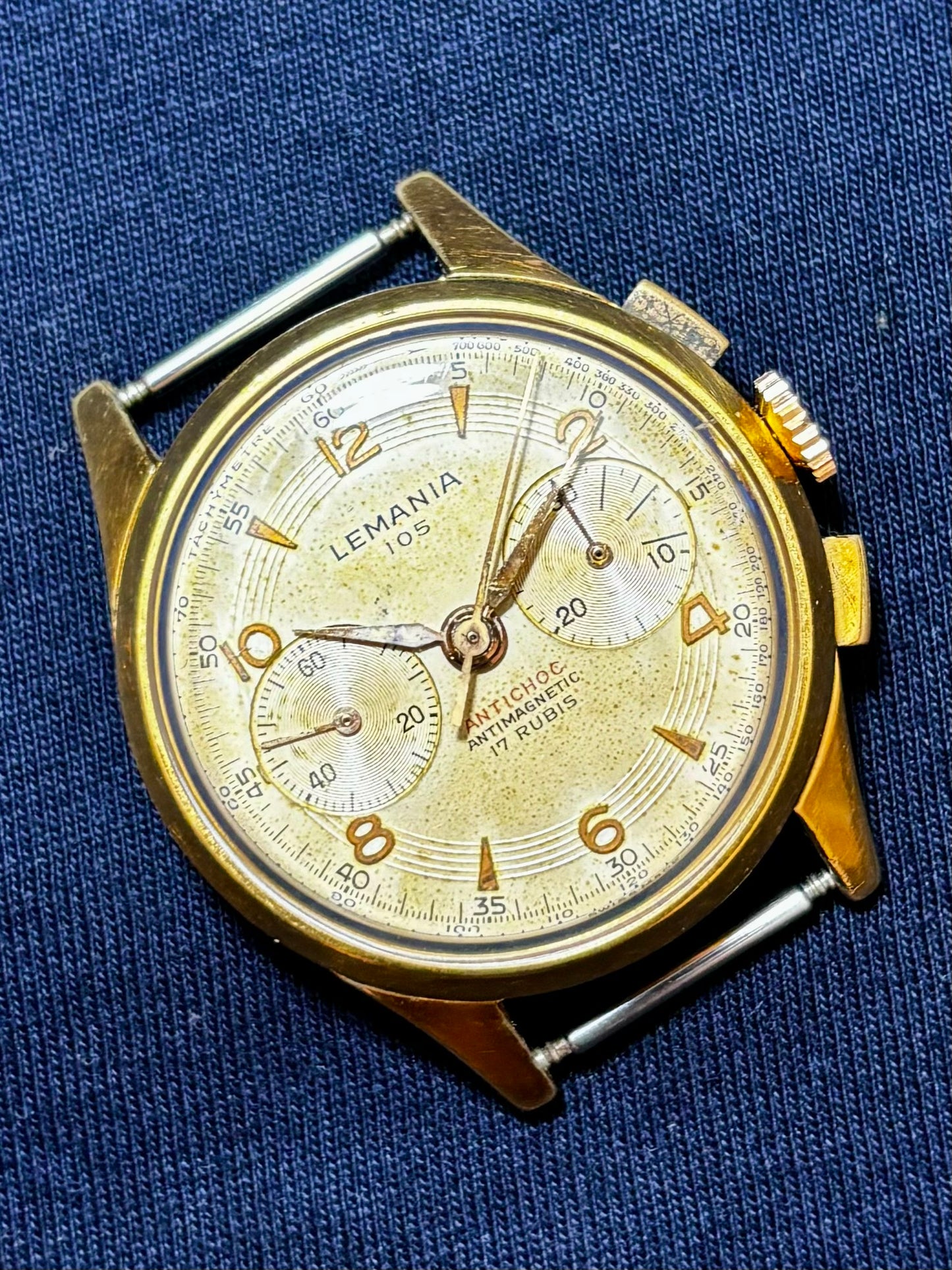 Lemania 105 Chronograph