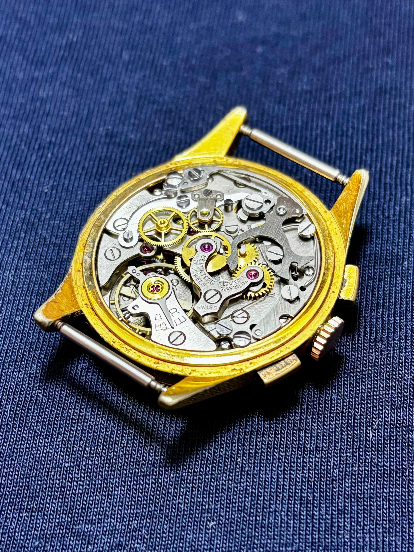 Lemania 105 Chronograph